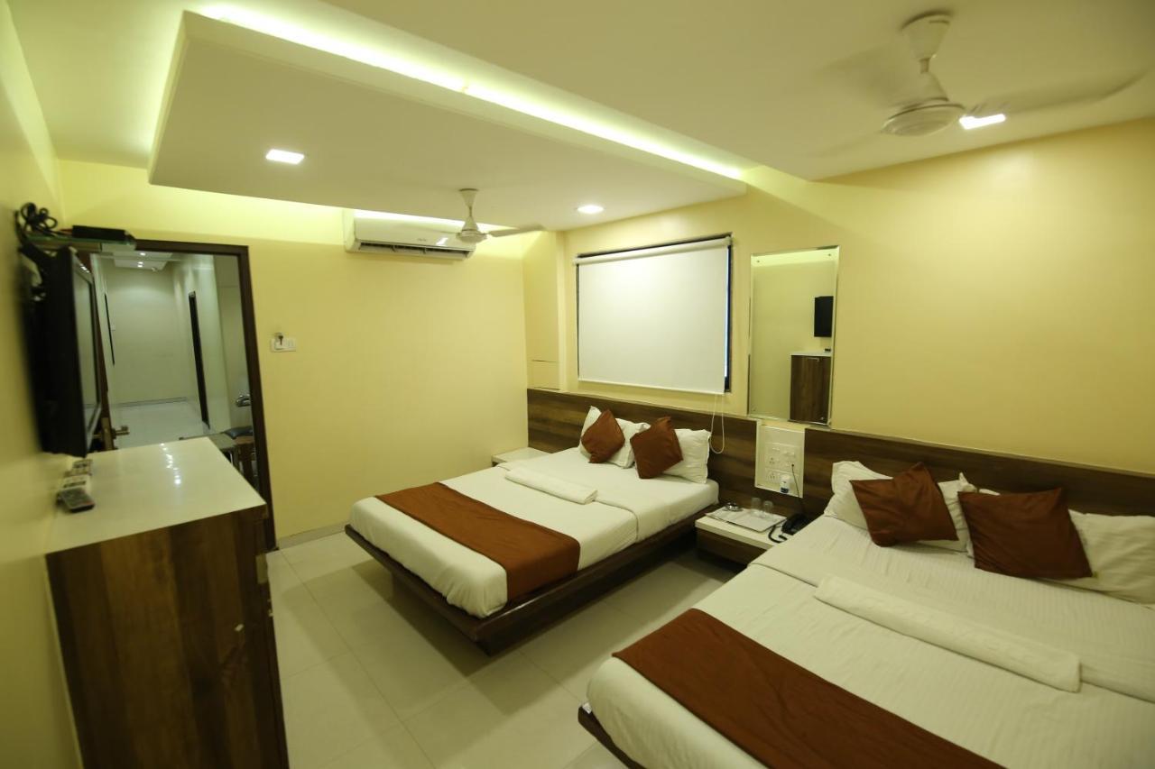 Airport Metro Hotel Bombay Exterior foto