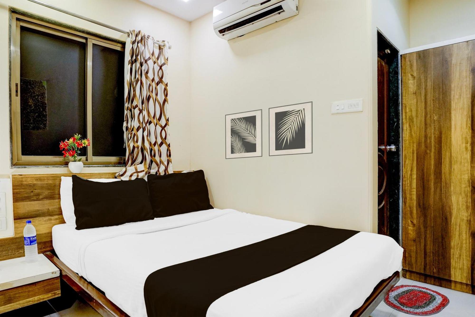 Airport Metro Hotel Bombay Exterior foto