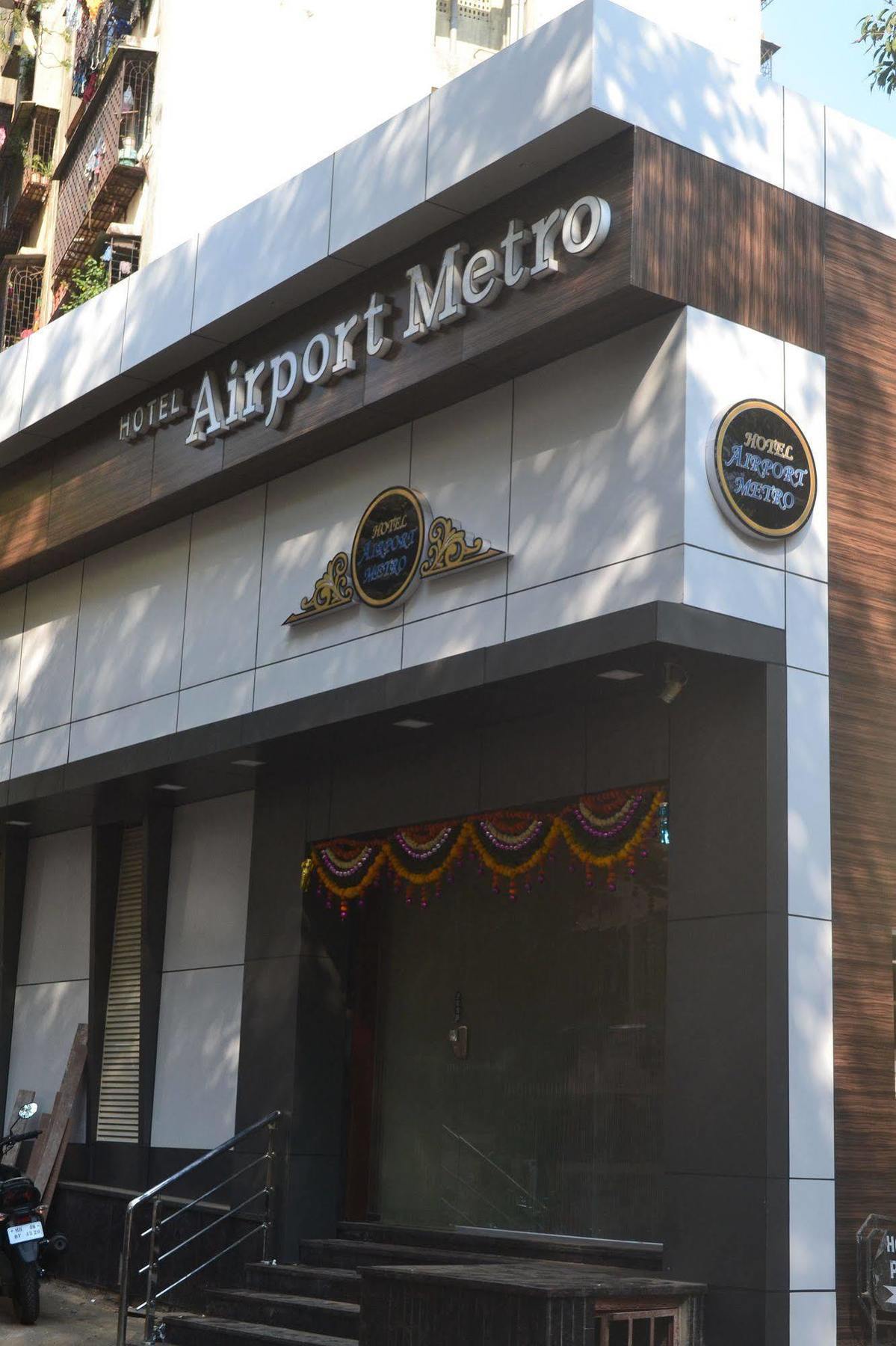 Airport Metro Hotel Bombay Exterior foto